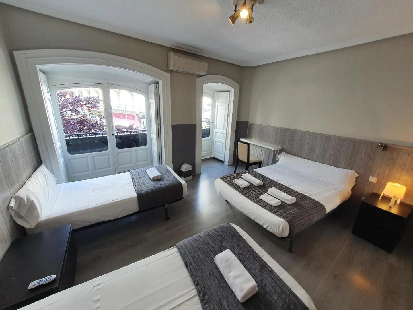 Plaza Dort Rooms 21