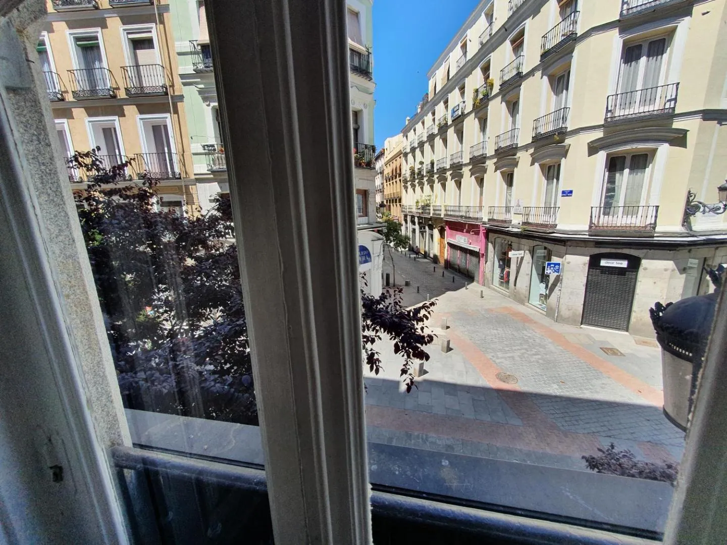 Plaza Dort Rooms
